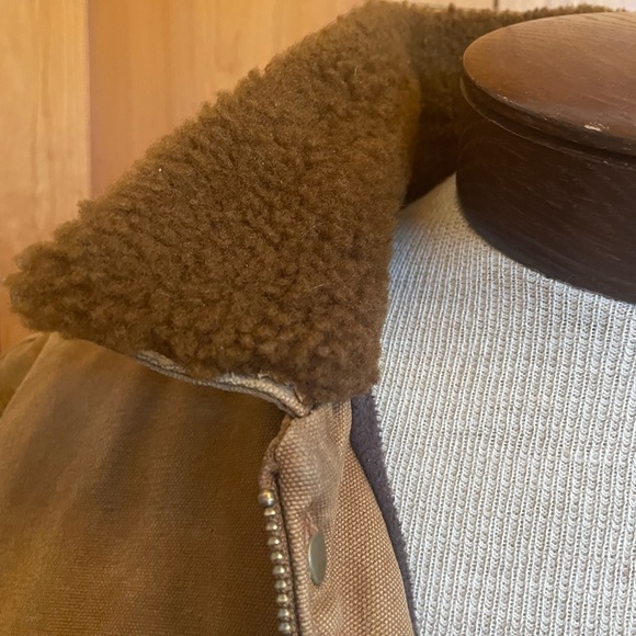 ❗️CUSTOM❗️ Waxed Carhartt Berwick Jacket - Picture 3 of 10